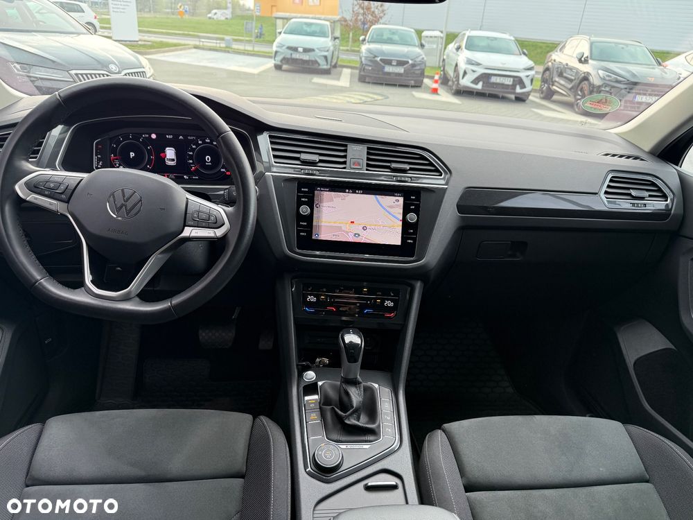 Volkswagen Tiguan 2.0 TSI 4Mot Elegance DSG - 29