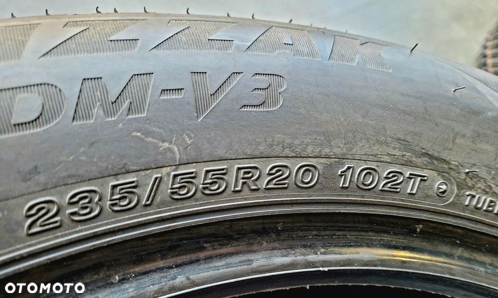 1x Bridgestone Blizzak DM-V3 235/55R20 102T Z491A - 8