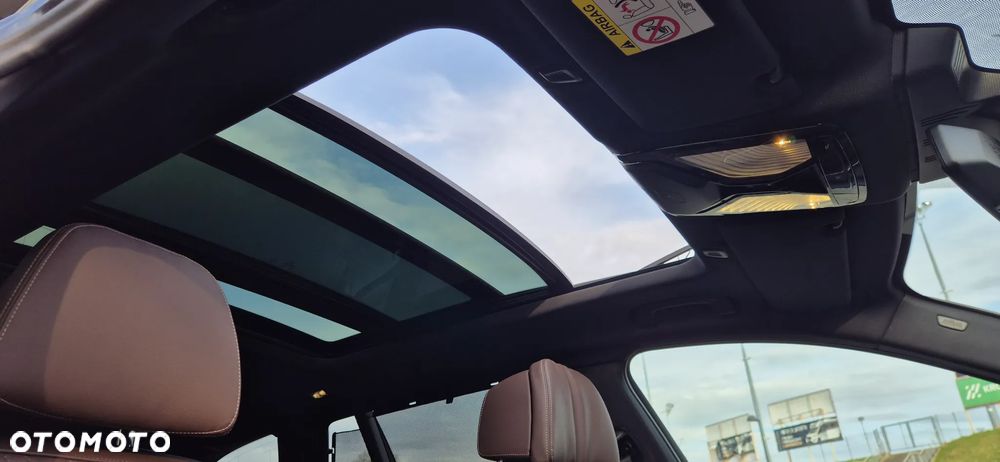 BMW Seria 5 530i xDrive mHEV M Sport sport - 38