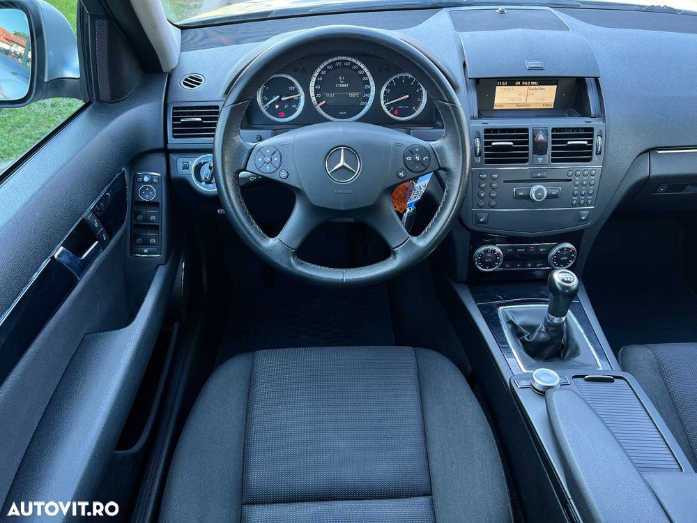 Mercedes-Benz C - 4