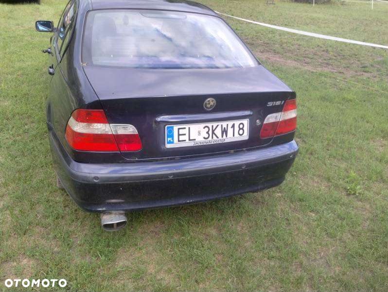 BMW Seria 3 318i - 8