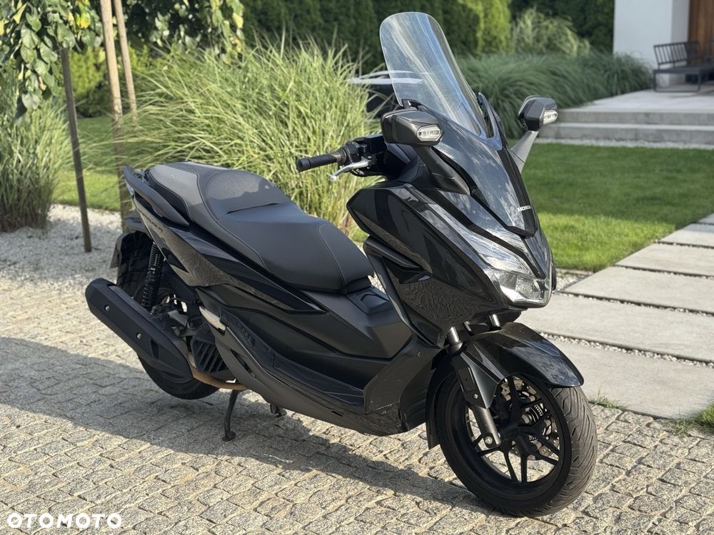 Honda NSS - 17