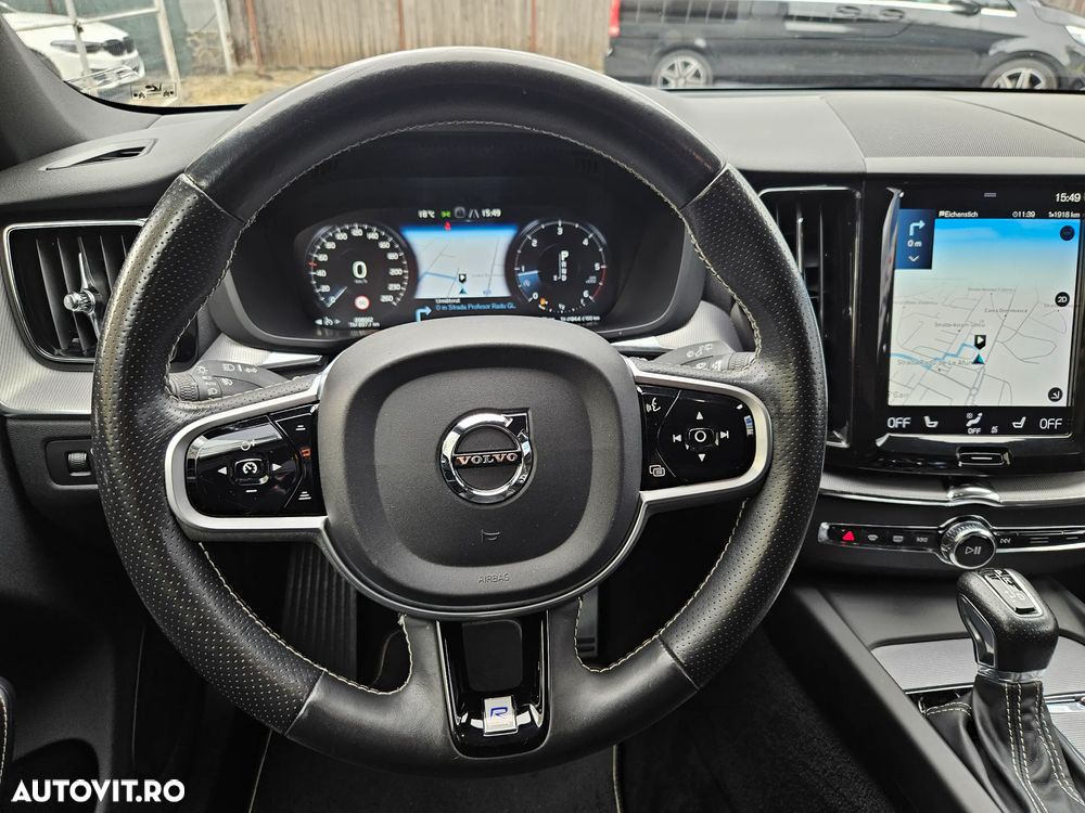 Volvo XC 60 D4 Geartronic RDesign - 23
