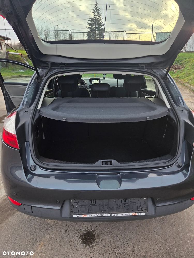 Renault Megane 1.6 16V 100 Expression - 9