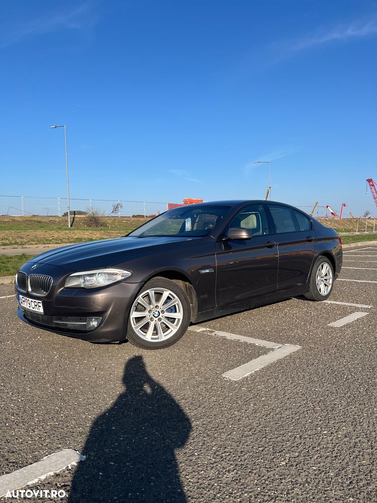 BMW Seria 5 520d - 2