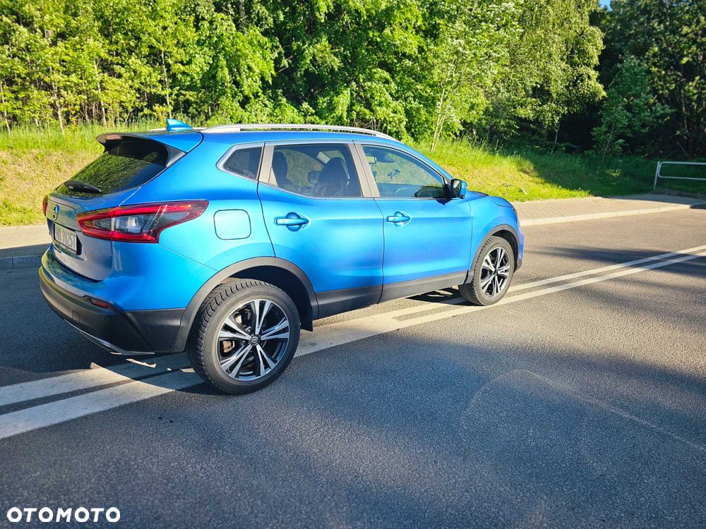 Nissan Qashqai - 2