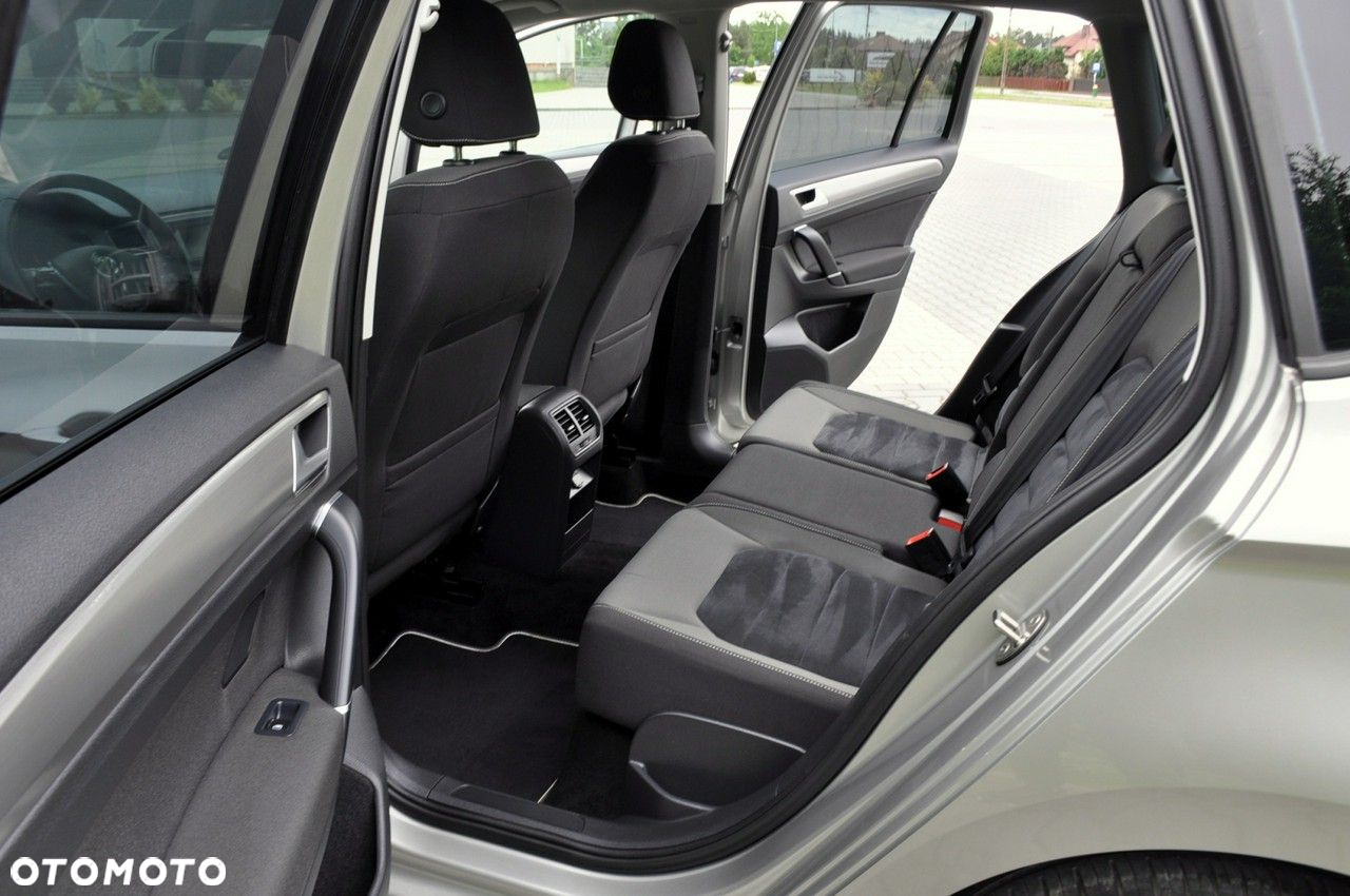 Volkswagen Golf Sportsvan - 20