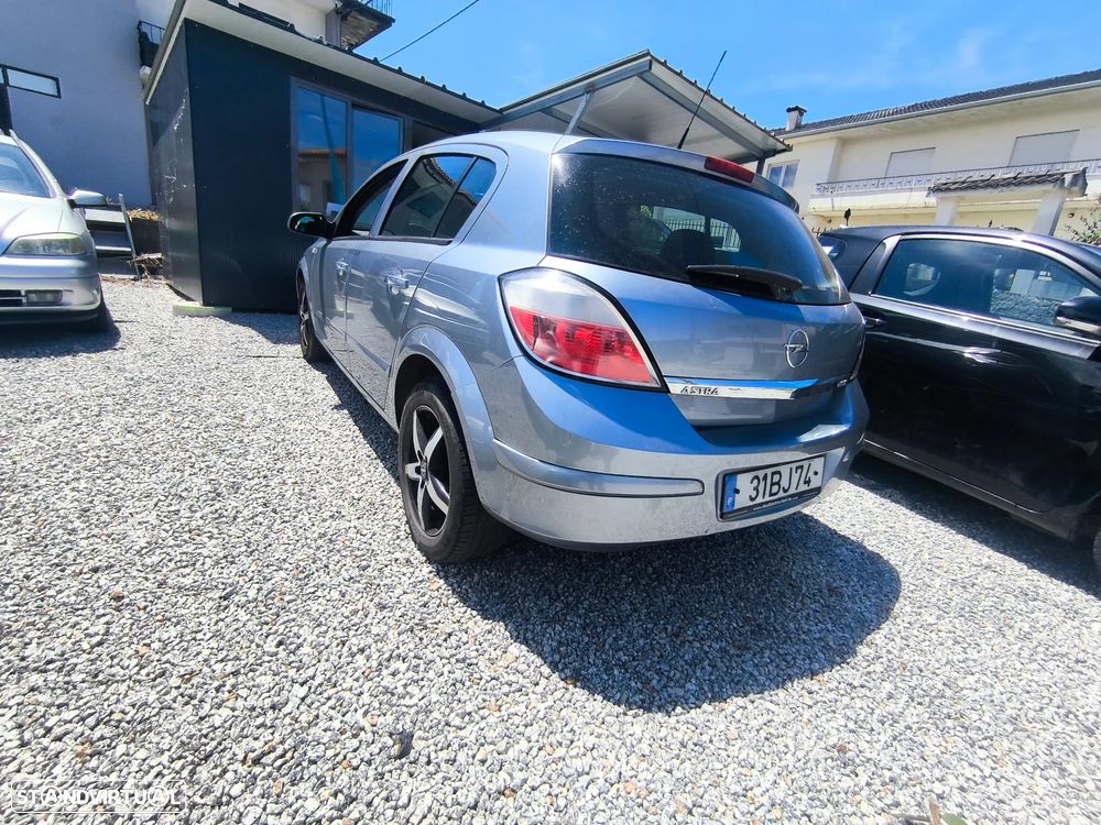 Opel Astra 1.3 CDTI Enjoy EcoFLEX - 7
