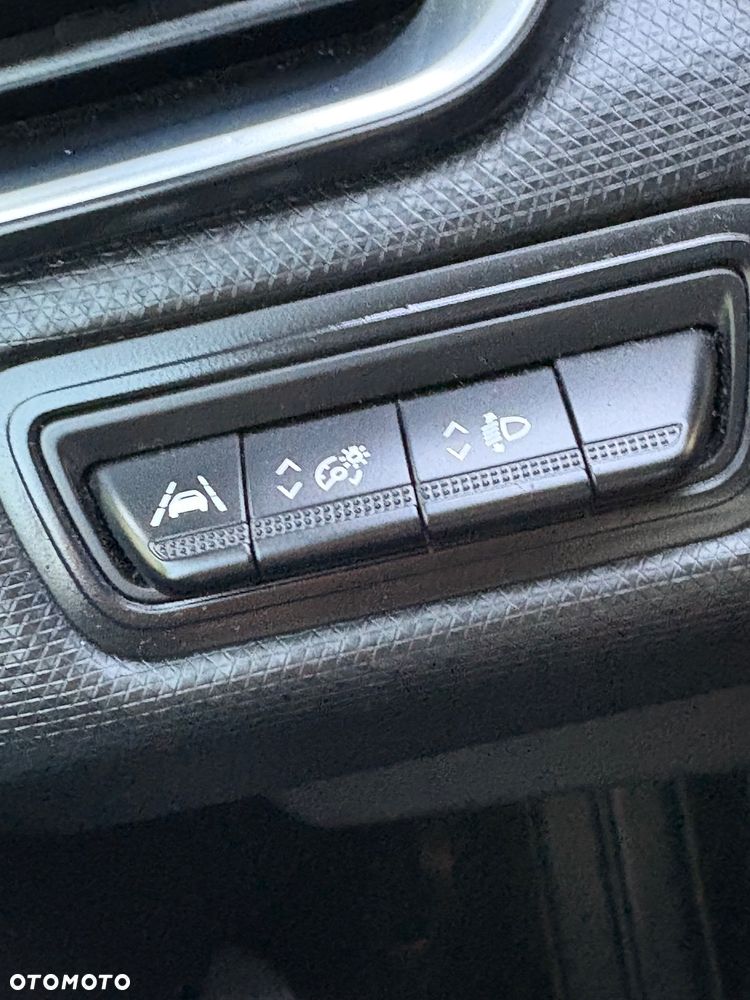 Renault Clio 1.0 SCe Zen - 12