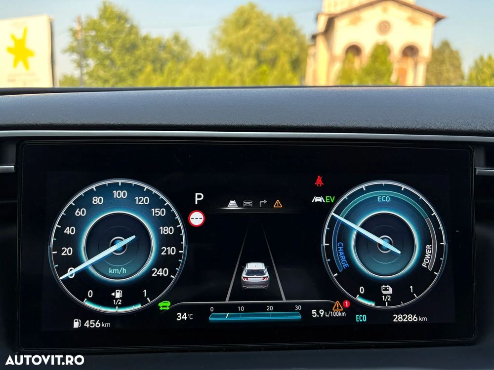 Hyundai Tucson - 12