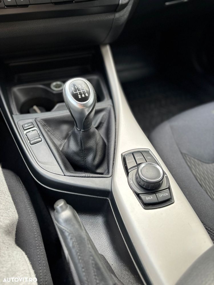 BMW Seria 1 - 23
