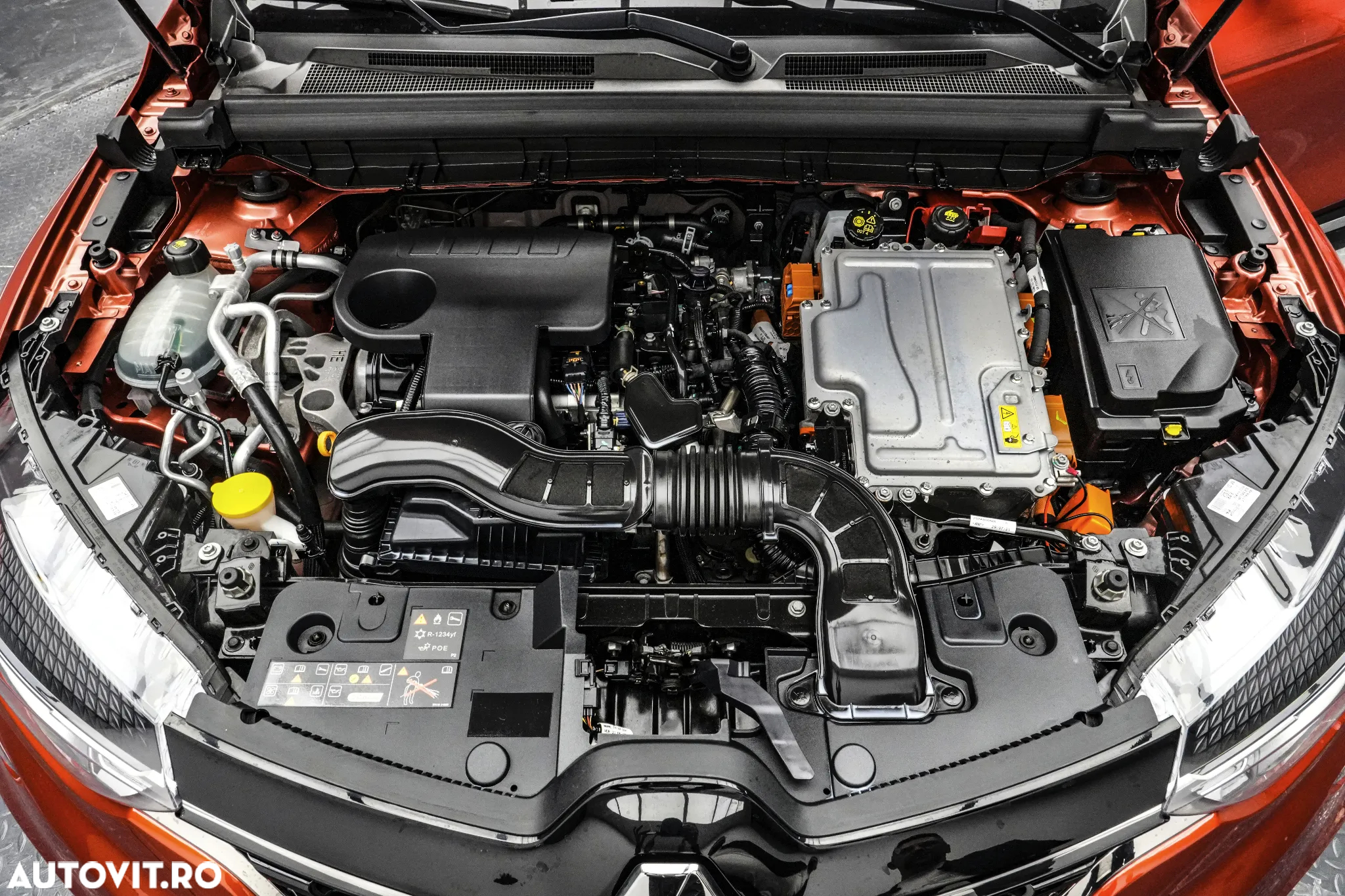 Renault Arkana E-TECH 145 Evolution - 31