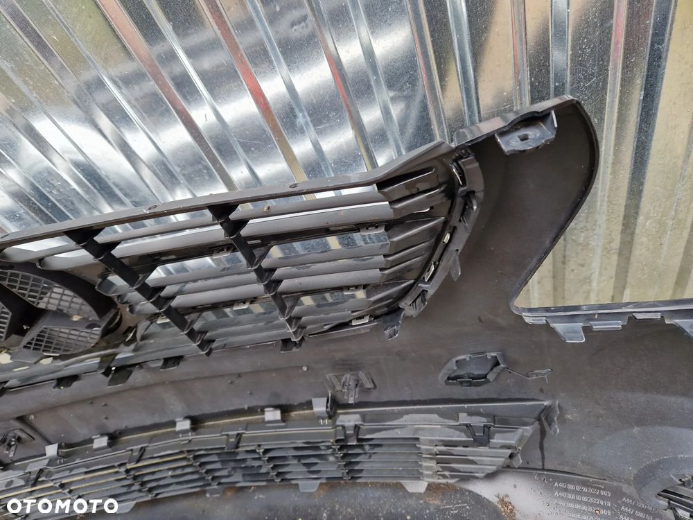 Mercedes Vito Viano 447 W447 Zderzak przód 6PDC - 11