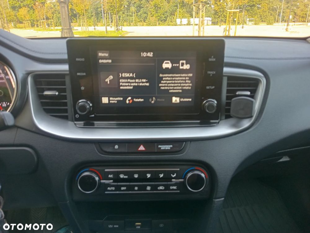 Kia XCeed 1.5 T-GDI M - 11