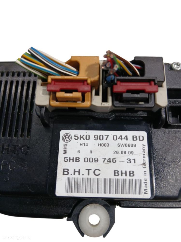 panel sterowania klimatyzacją vw golf vi 5k0907044bd 5hb009746-31 - 3