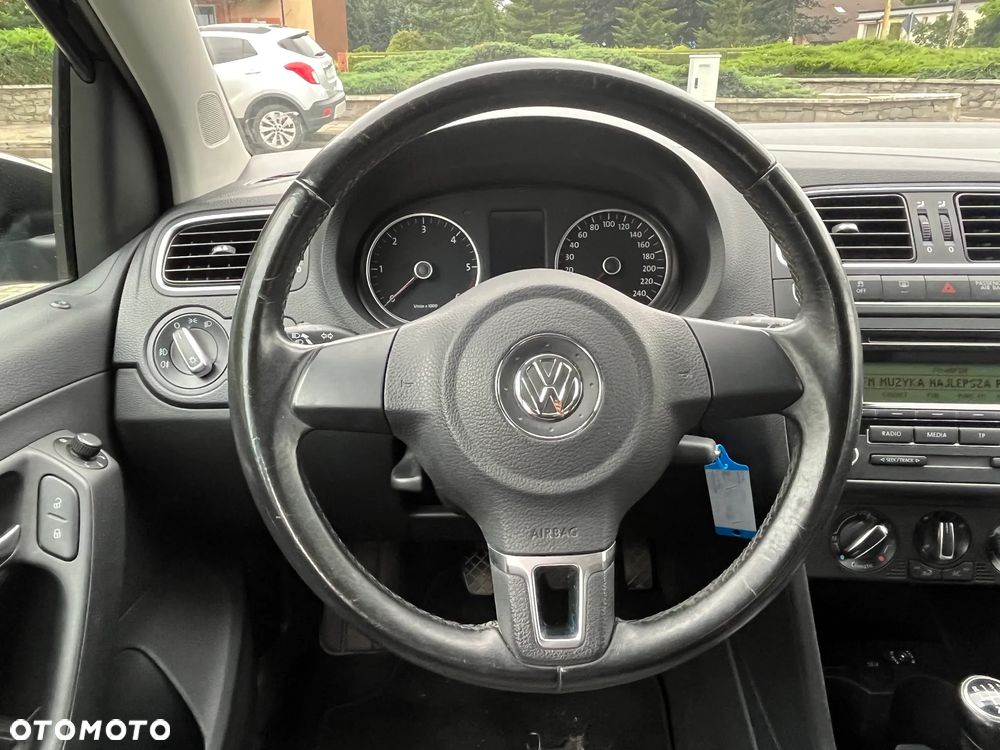 Volkswagen Polo - 21