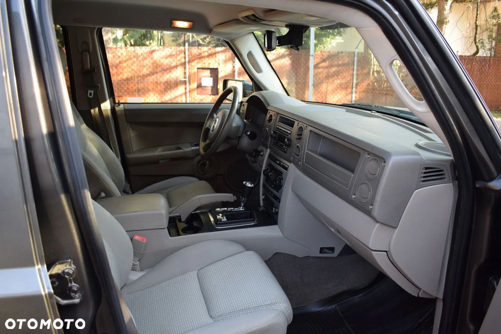 Jeep Commander 4.7 V8 - 3
