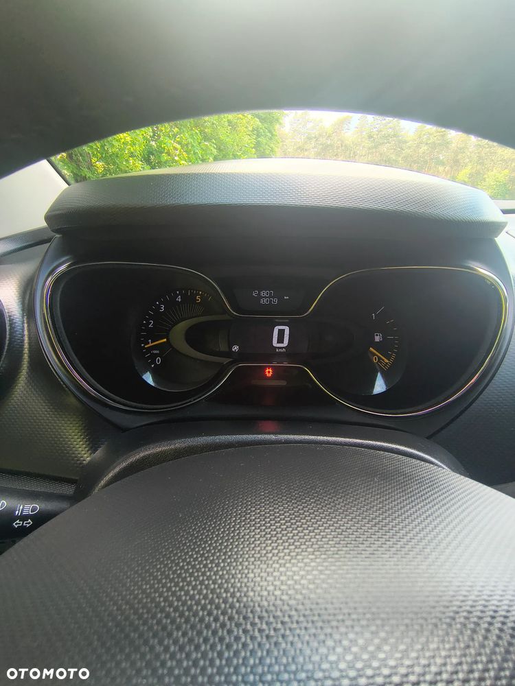 Renault Captur 1.5 dCi Energy Zen - 15