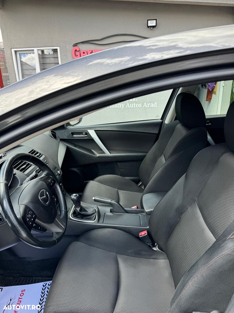 Mazda 3 - 14