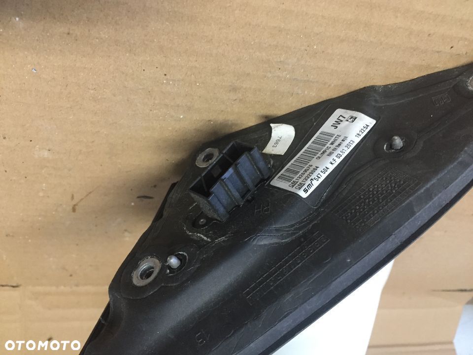 # LUSTERKO PRAWE 5 PIN OPEL INSIGNIA A Z40R OLIMPIC WHITE - 4