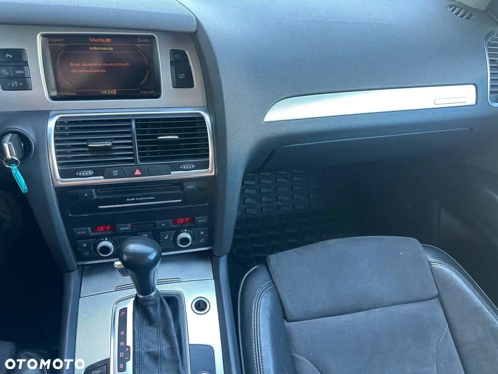 Audi Q7 3.0 TDI DPF Quattro Tiptronic - 13