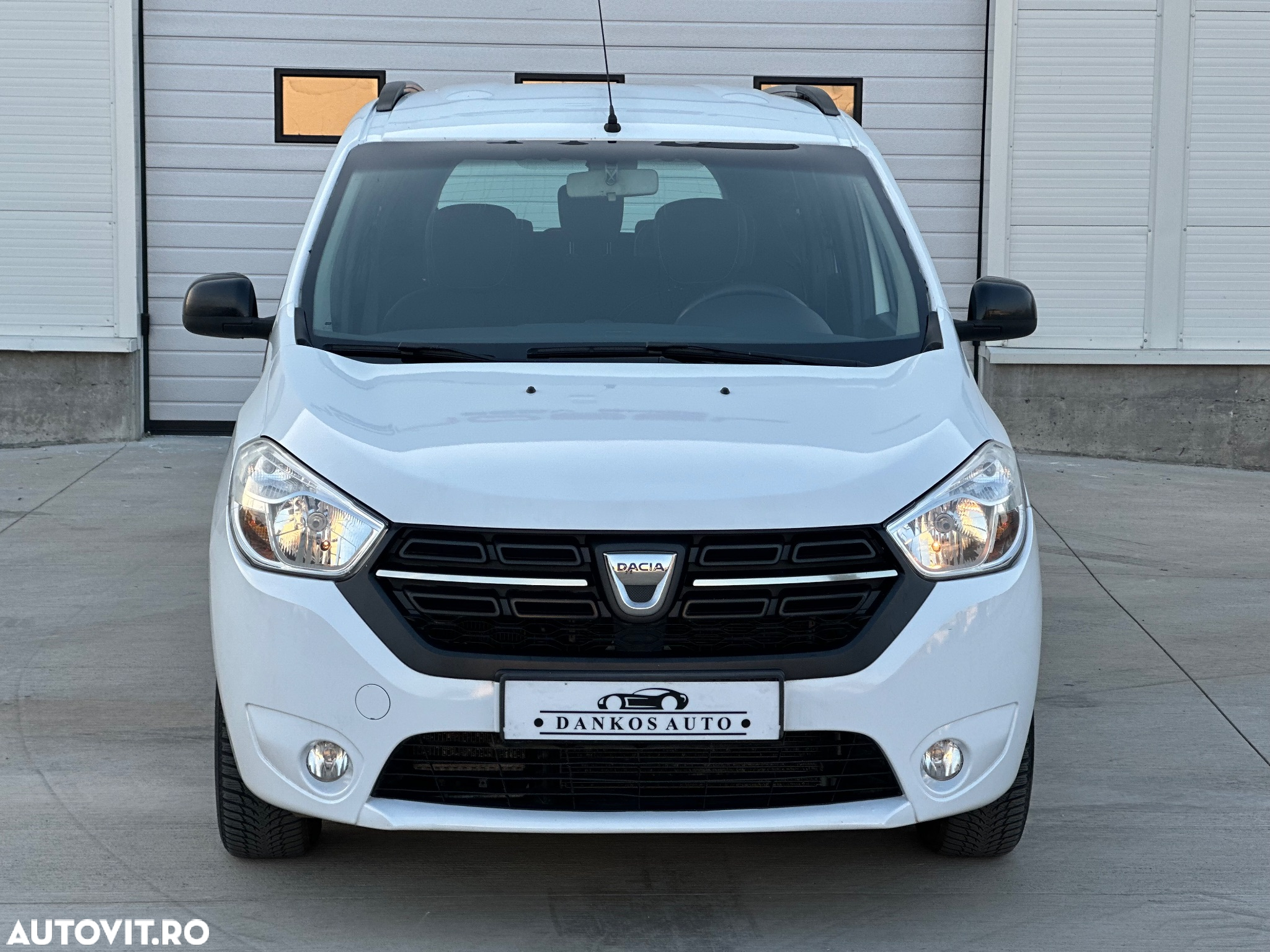 Dacia Lodgy 1.5 Blue dCi Ambiance - 25
