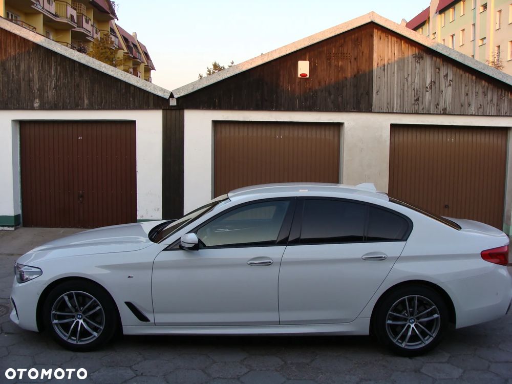 BMW Seria 5 520d xDrive M Sport sport - 11