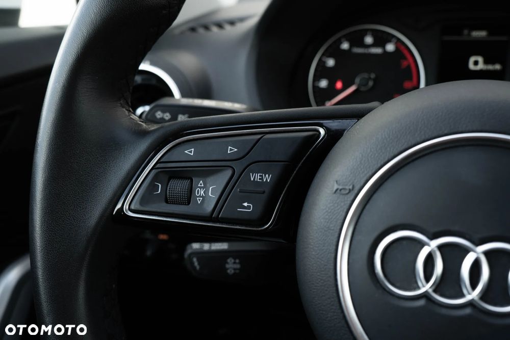 Audi Q2 30 TFSI - 25