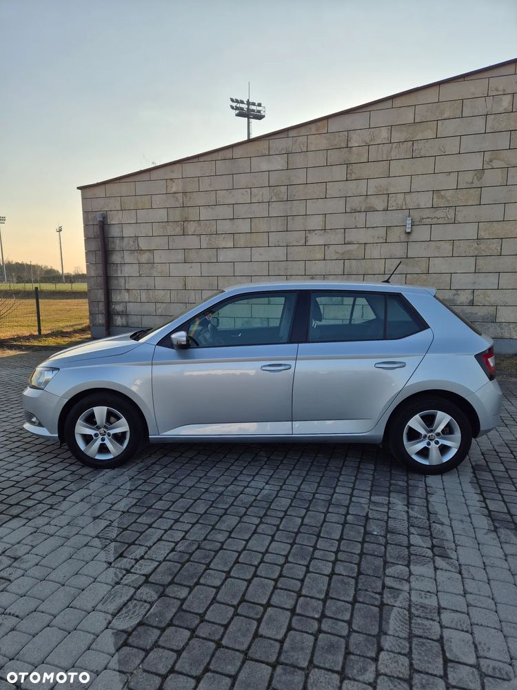 Skoda Fabia 1.0 Edition - 2