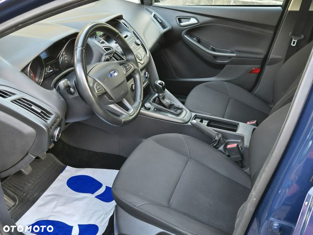 Ford Focus - 9