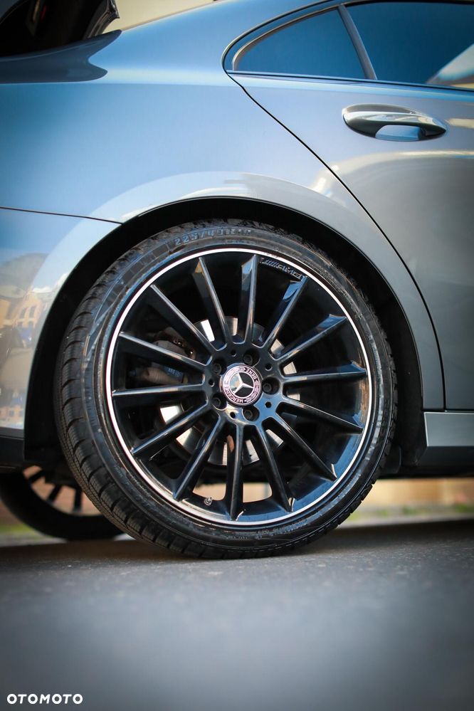 Mercedes-Benz Klasa A 200 AMG Line 7G-DCT - 9