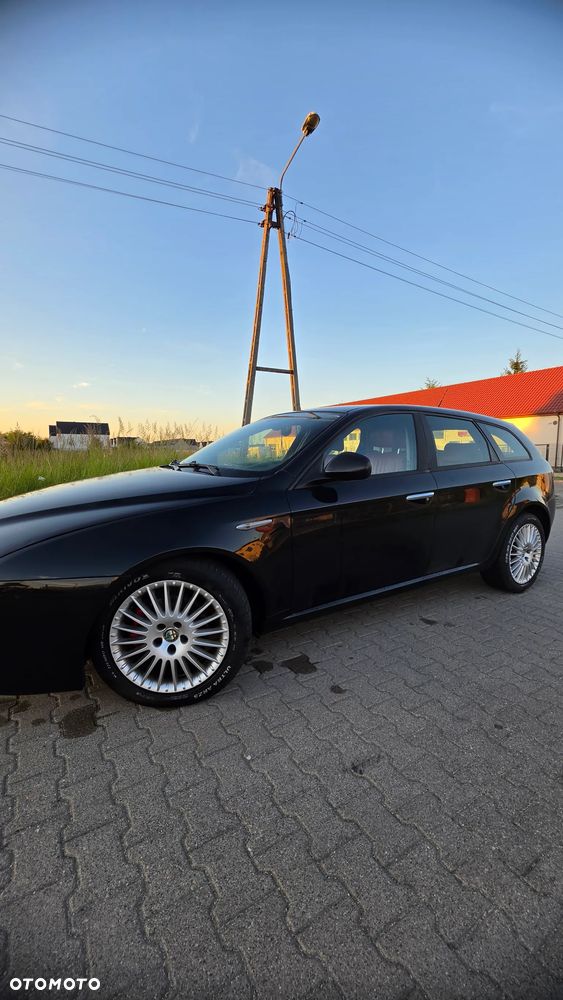 Alfa Romeo 159 Sportwagon 1.9JTDM Q-Distinctive - 3