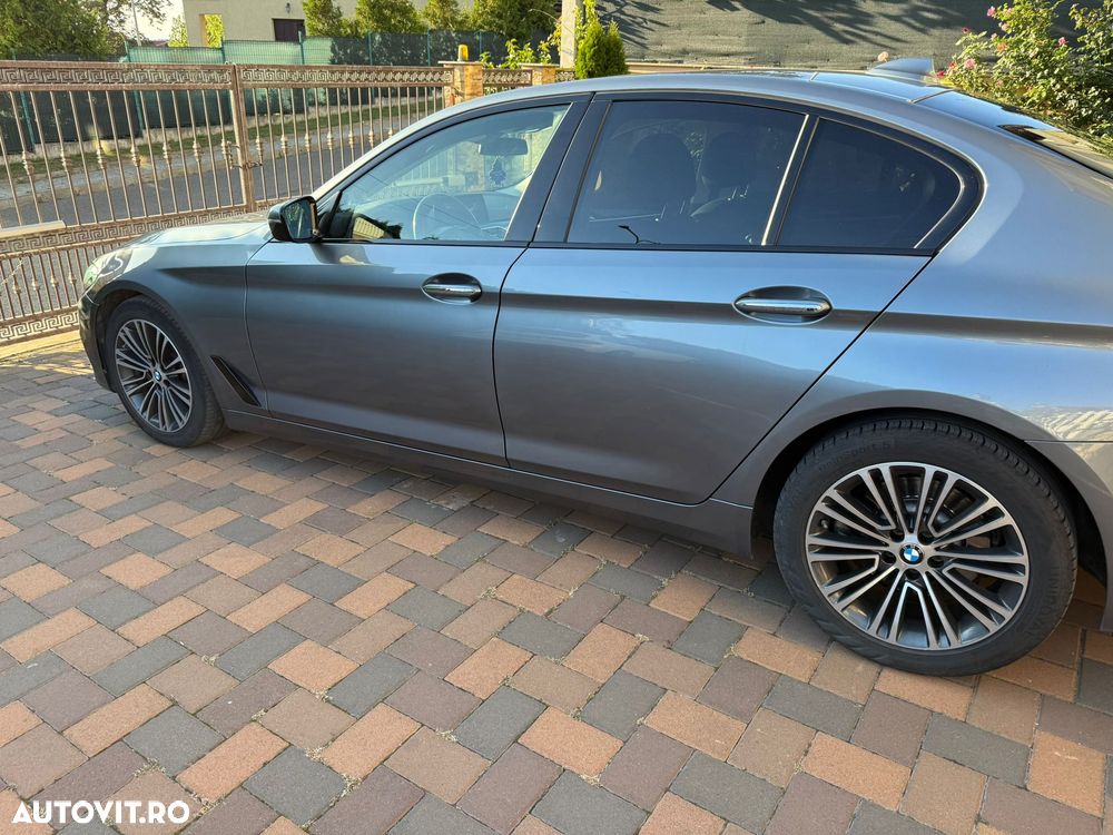 BMW Seria 5 520d Aut. Sport Line - 4