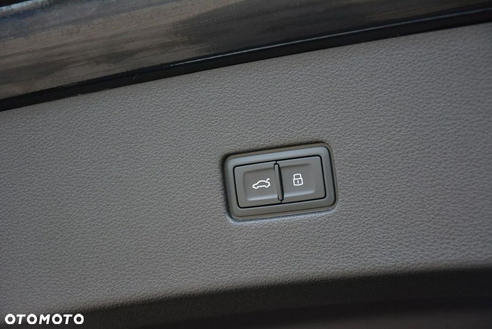 Audi SQ8 TFSI quattro tiptronic competition plus - 29