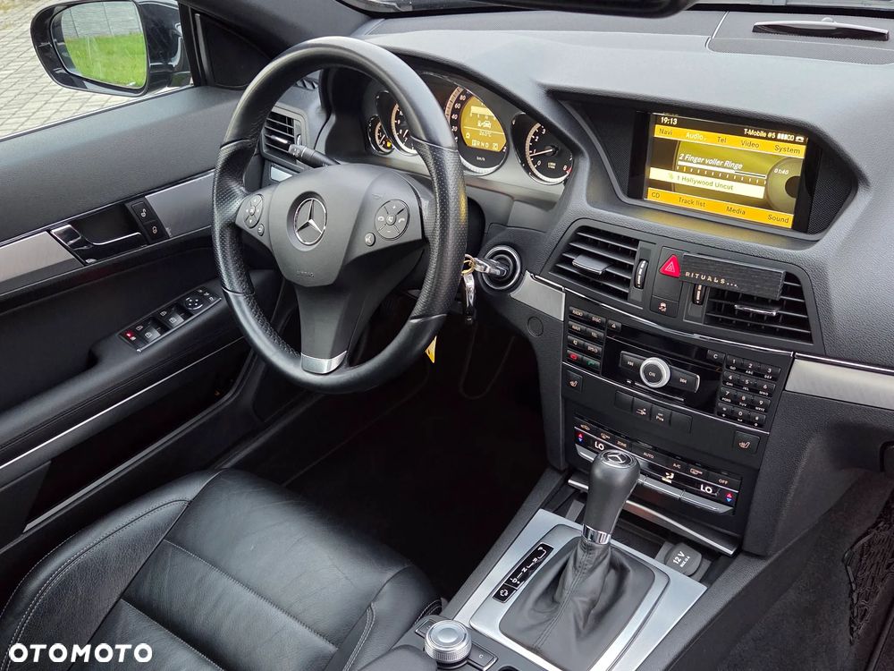 Mercedes-Benz Klasa E 250 CGI BlueEFFICIENCY Automatik Avantgarde - 19