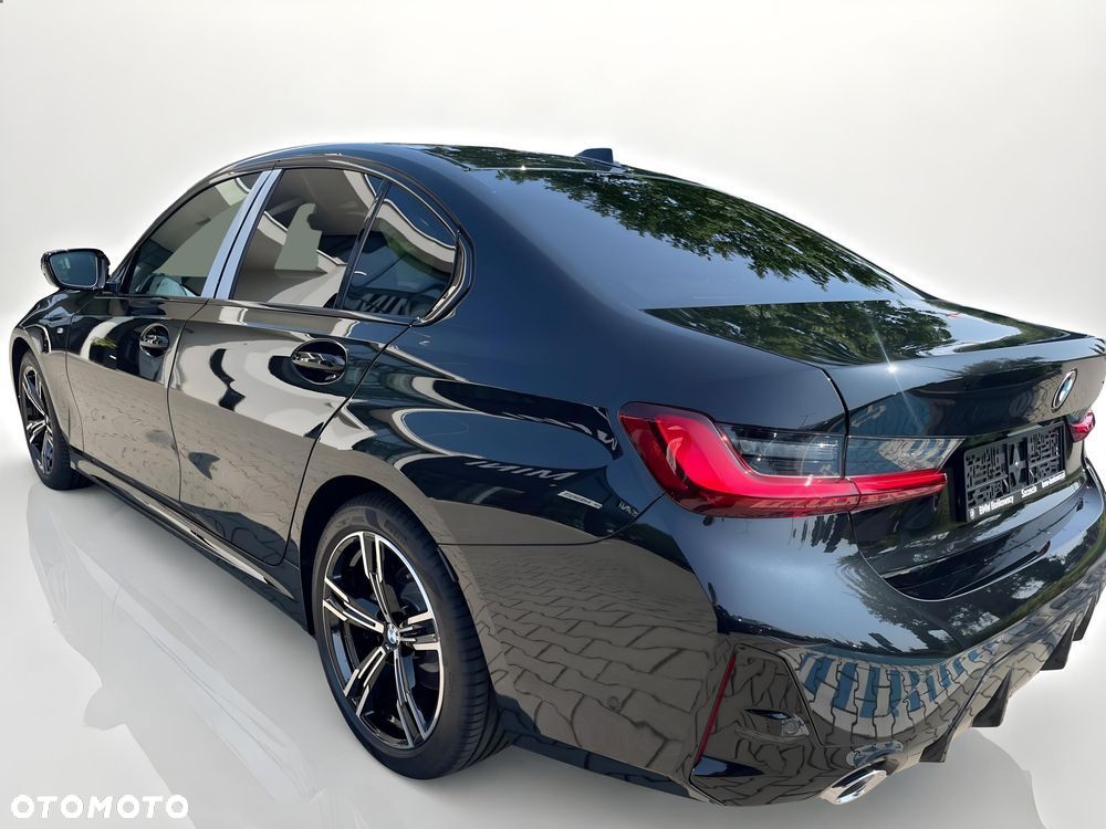 BMW Seria 3 320i xDrive M Sport sport - 3