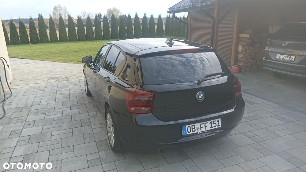 BMW Seria 1 116i - 10