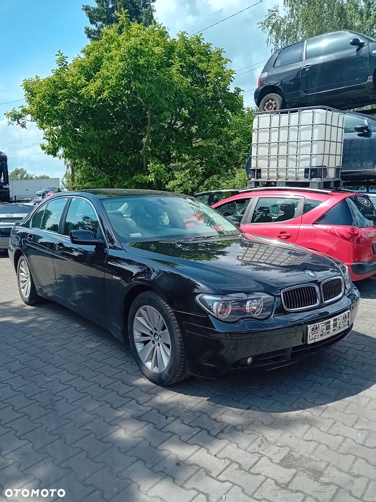 *BMW E65 735* Samochód na części - 11