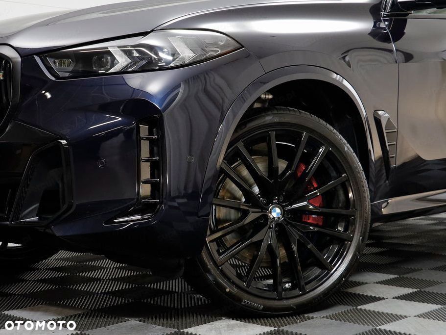 BMW X5 M50i - 13