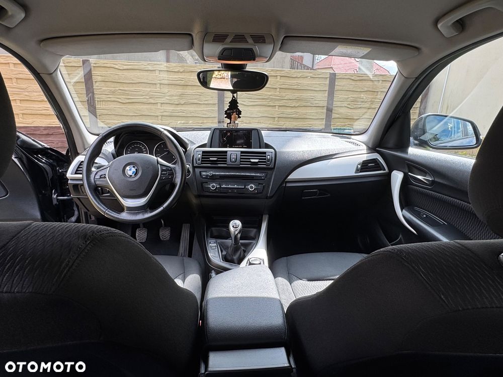 BMW Seria 1 116d - 9