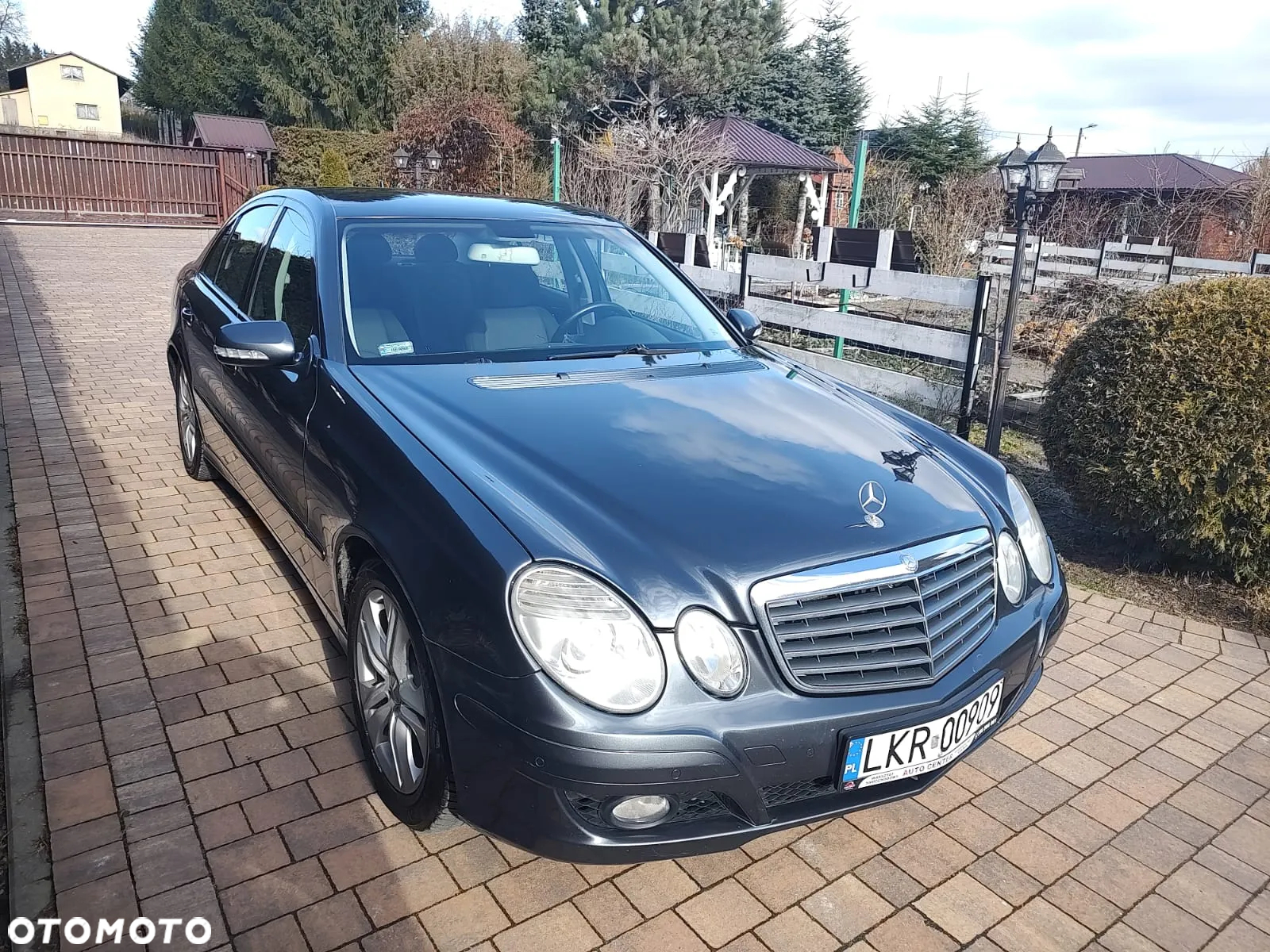 Mercedes-Benz Klasa E 220 CDI Automatik Elegance BusinessEDITION - 2