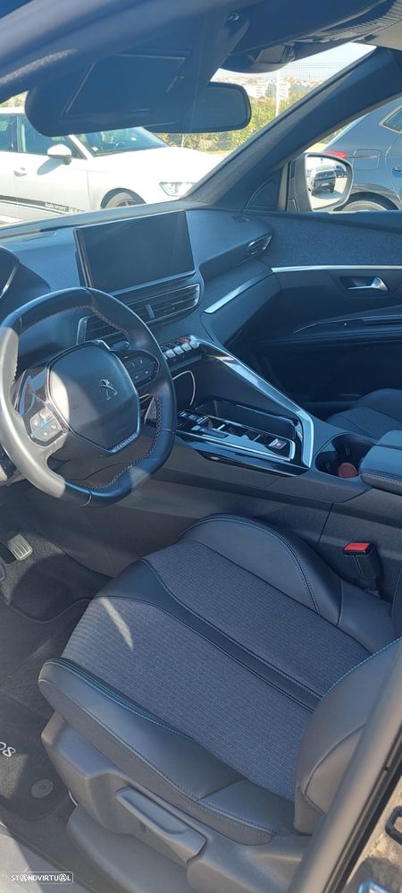 Peugeot 5008 1.5 BlueHDi Allure Pack EAT8 - 12