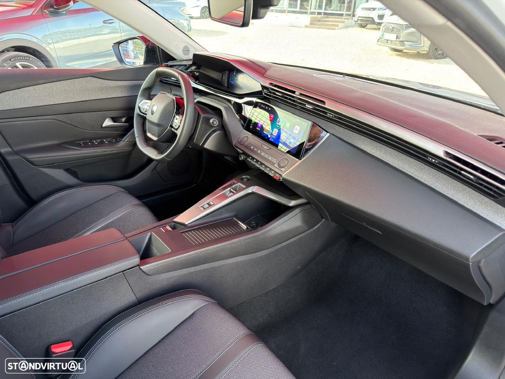 Peugeot 408 1.6 Hybrid Allure e-EAT8 - 18