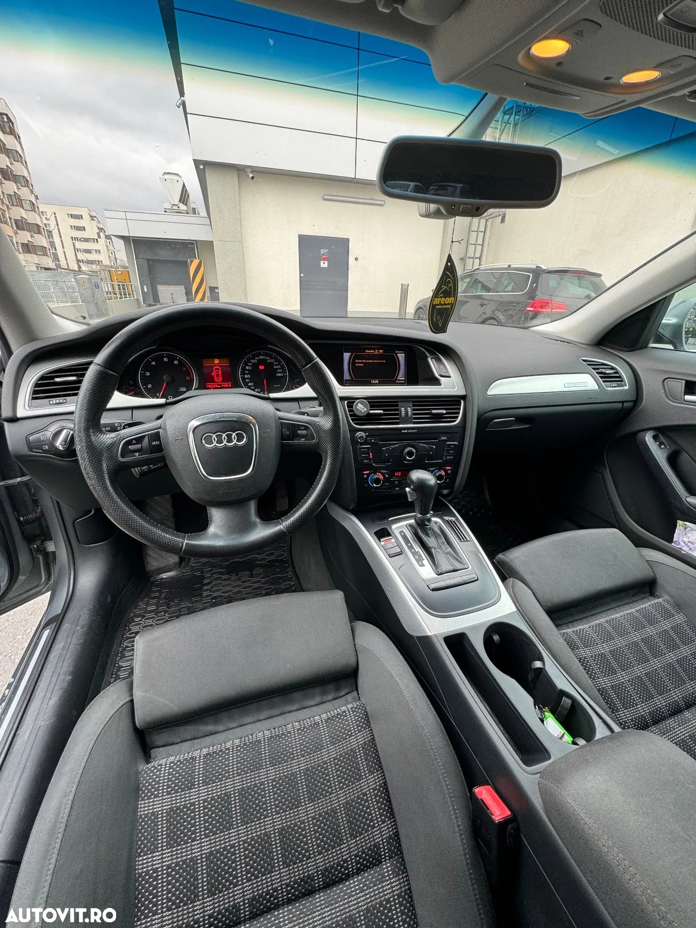 Audi A4 2.0 TFSI Quattro Stronic - 8