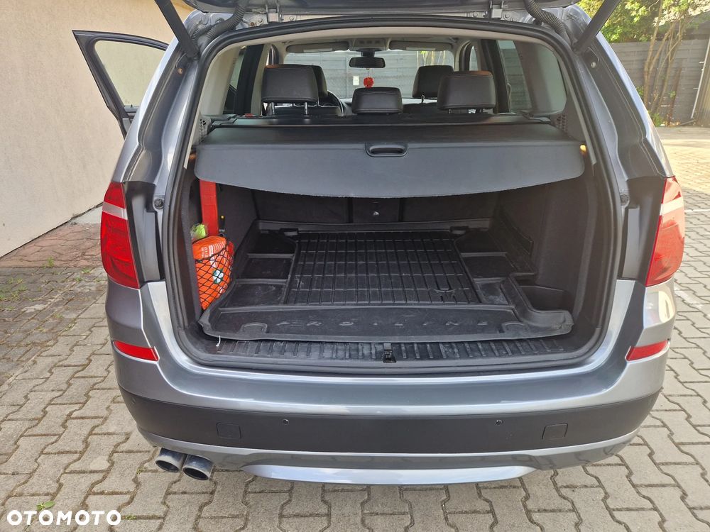 BMW X3 xDrive35i Sport-Aut - 13