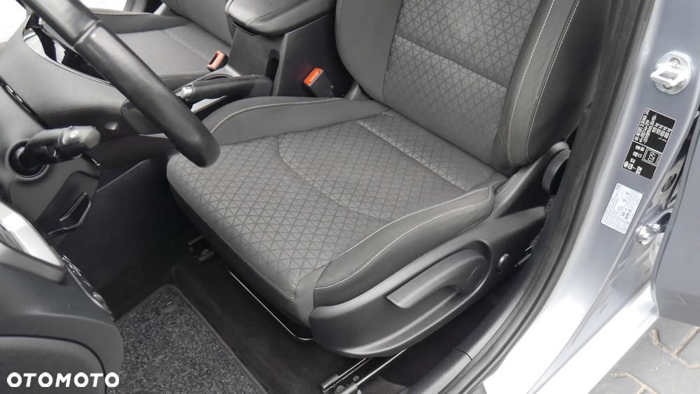 Kia Ceed 1.6 CRDi Platinum Edition - 35