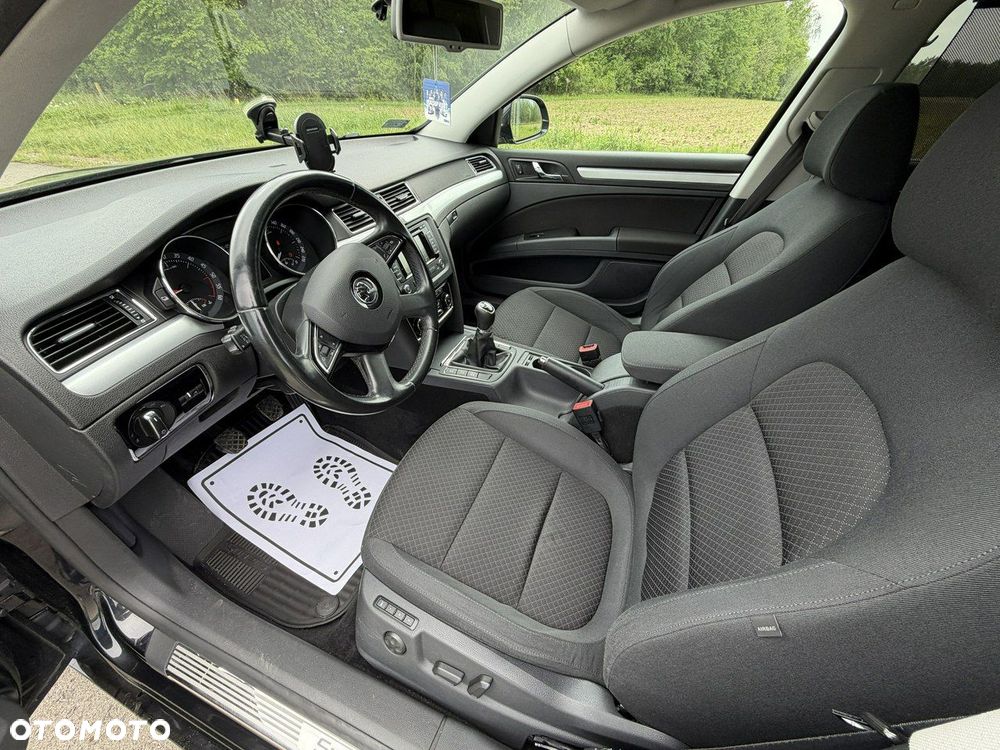Skoda Superb - 19