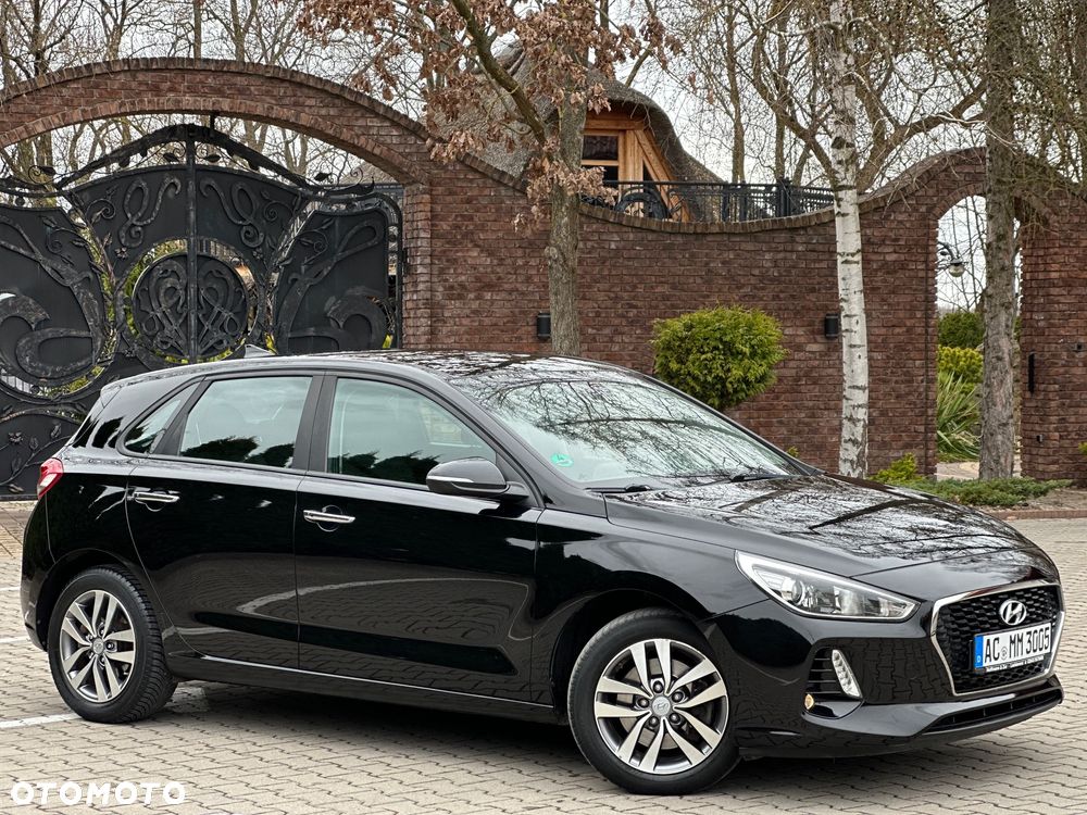Hyundai i30 1.4 Passion Plus - 10