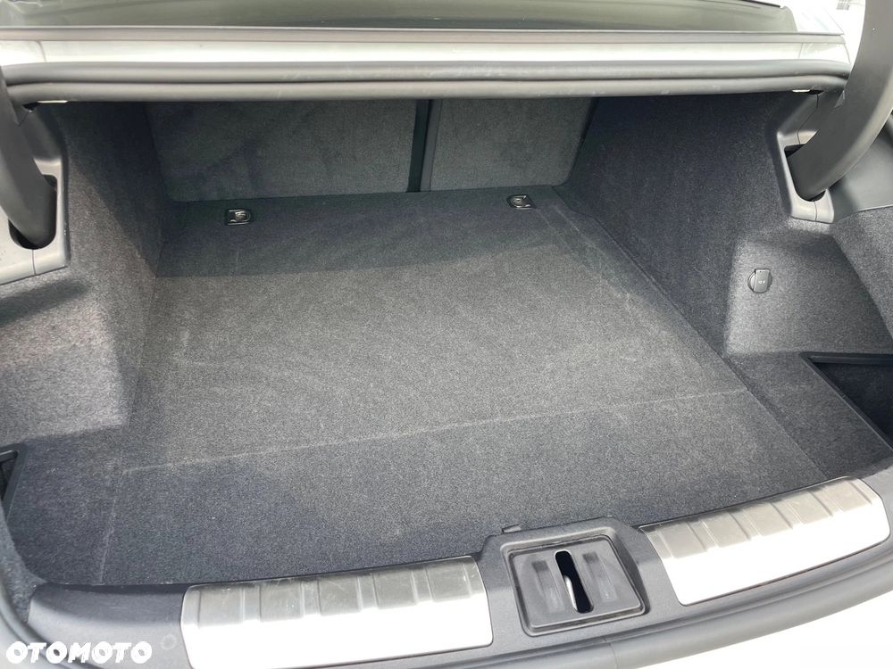 Porsche Taycan 4S Performance Plus - 39