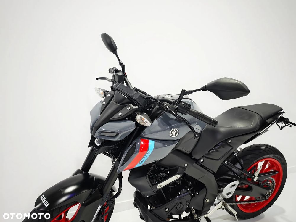 Yamaha MT - 13